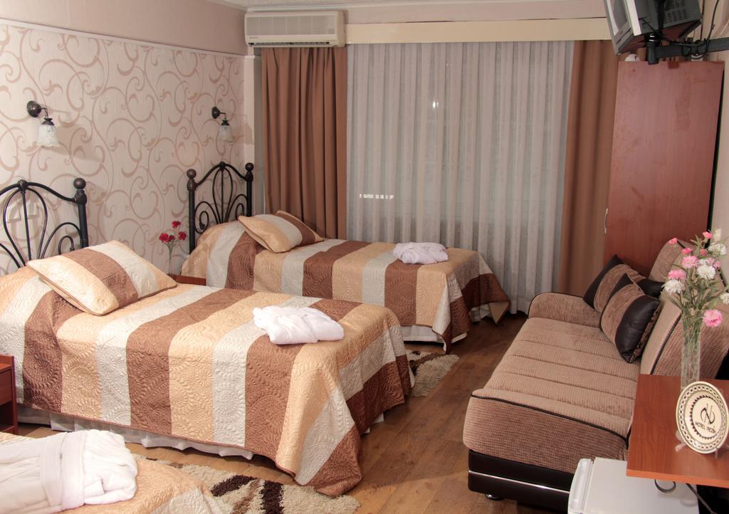 Hotel Nezih Estambul Exterior foto